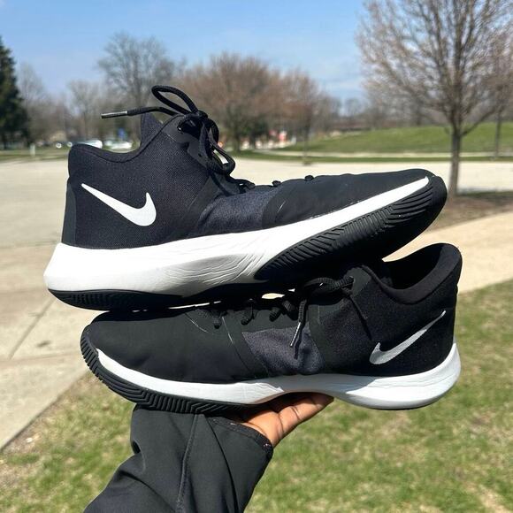 Nike Air Precision II  Men's Basketball Athletic Shoes Size 12 Black And‎ White - Picture 12 of 12